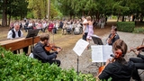 Zámecký park ve středočeské Litni zanedlouho rozezní scénický open air koncert „Dotek lásky“ 